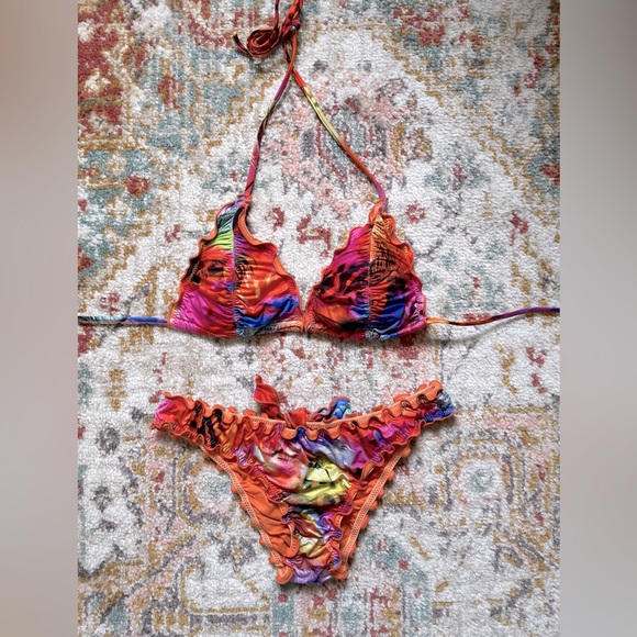 Multi-color Brazilian bikini with keyhole cutout & tie - size S - Picture 2 of 2